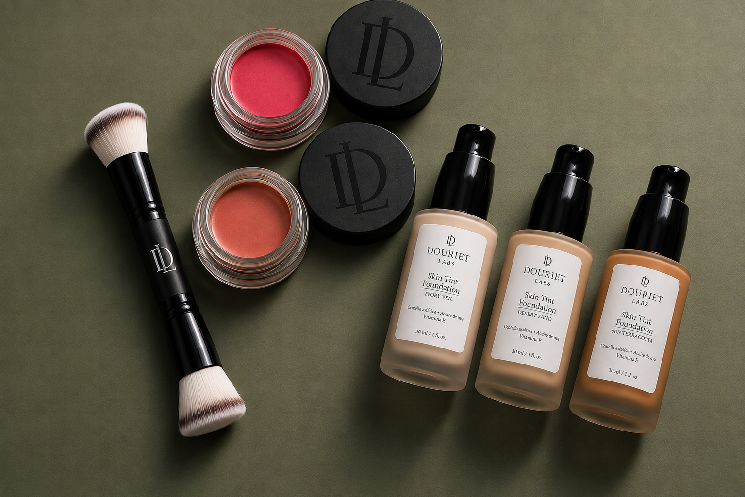 Colección Douriet Labs: brocha, bálsamos multiusos y las tres bases Skin Tint